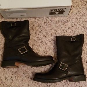 Frye Veronica Shortie